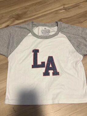 Goodie Two Sleeves LA Raglan Crop Tee in White and Heather Gray